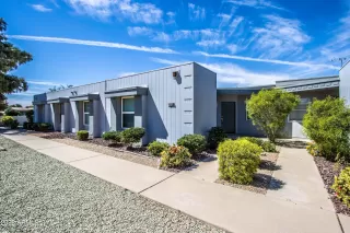 Photo #5: 6384980 Listing