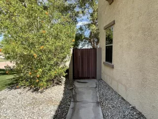 Photo #3: 6385063 Listing