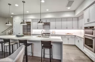 Photo #1: 6385248 Listing 