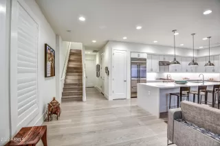 Photo #3: 6385248 Listing 