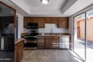 Photo #3: 6385350 Listing