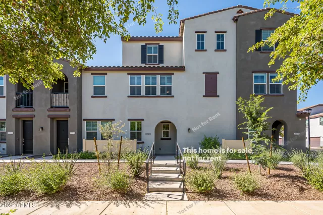 MLS: 6385504 Condo For Sale