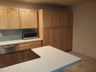 Photo #2: 6385540 Listing 