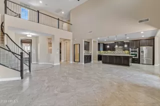 Photo #2: 6385639 Listing 