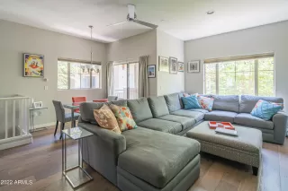 Photo #2: 6385773 Listing