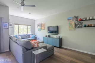 Photo #3: 6385773 Listing