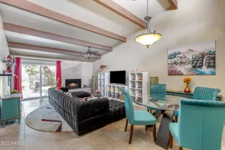 Photo #4: 6385798 Listing