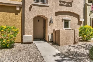 Photo #2: 6385912 Listing