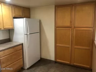 Photo #4: 6385948 Listing