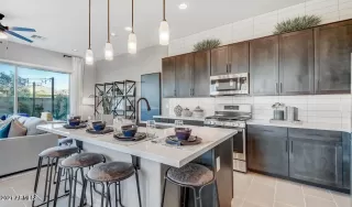 Photo #2: 6386020 Listing