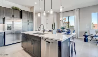 Photo #3: 6386020 Listing