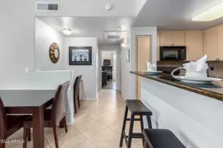 Photo #2: 6386027 Listing
