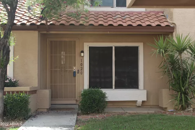 MLS: 6386101 Condo For Sale