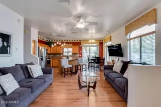 Photo #3: 6386214 Listing 