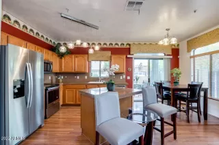 Photo #5: 6386214 Listing 