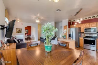 Photo #6: 6386214 Listing 
