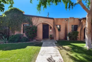 Photo #1: 6386327 Listing