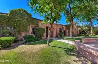 Photo #2: 6386327 Listing