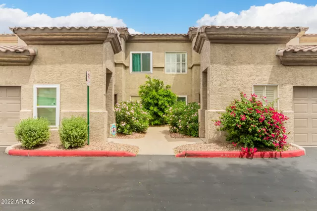 MLS: 6386586 Condo For Sale