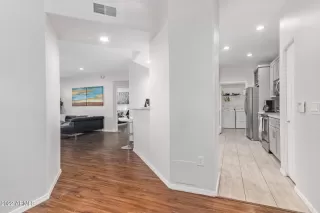 Photo #4: 6386586 Listing