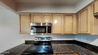 Photo #5: 6386601 Listing 