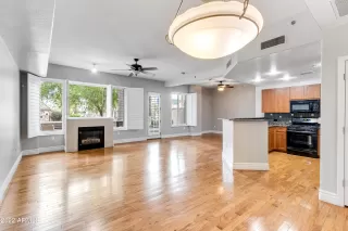 Photo #2: 6386668 Listing 