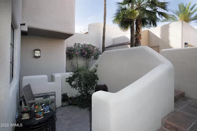 MLS: 6386705 Condo For Sale