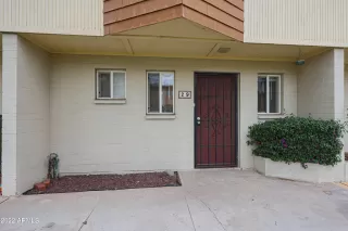 Photo #2: 6386734 Listing