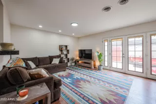 Photo #3: 6386734 Listing