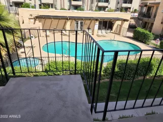 Photo #6: 6386870 Listing