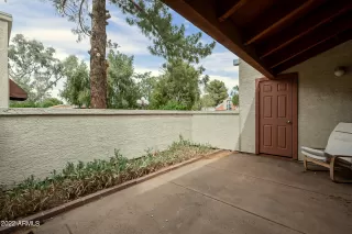 Photo #4: 6386894 Listing