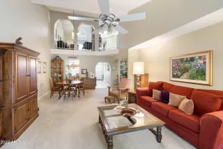 Photo #6: 6386899 Listing 