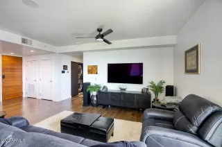 Photo #3: 6386951 Listing 