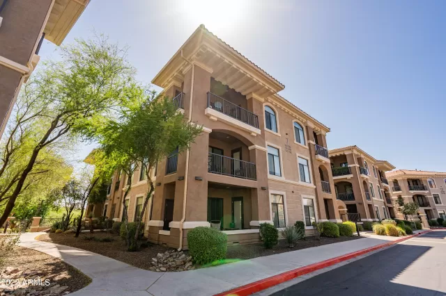 MLS: 6387124 Condo For Sale