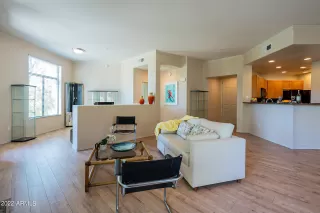 Photo #6: 6387124 Listing 