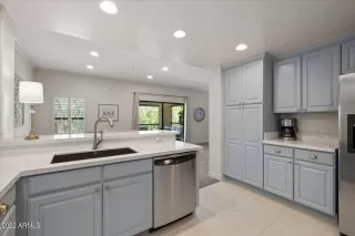 Photo #2: 6387130 Listing