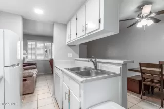 Photo #2: 6387172 Listing 