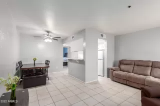 Photo #4: 6387172 Listing 