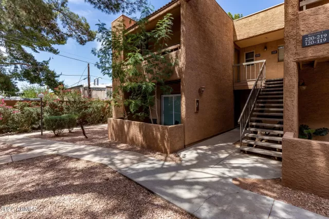 MLS: 6387311 Condo For Sale