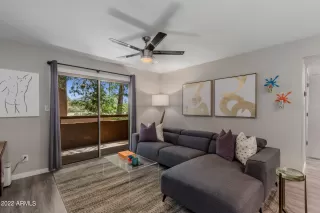 Photo #3: 6387311 Listing