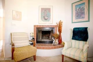 Photo #5: 6387339 Listing