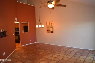 Photo #4: 6387448 Listing