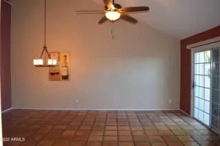 Photo #6: 6387448 Listing