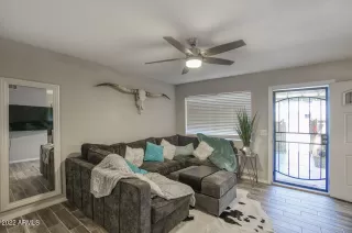 Photo #5: 6387484 Listing