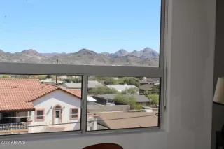 Photo #6: 6387489 Listing