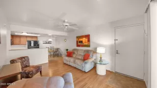 Photo #2: 6387491 Listing