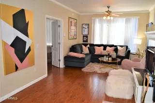 Photo #2: 6387591 Listing 