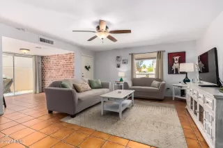 Photo #3: 6387601 Listing 