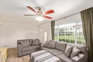 Photo #3: 6387775 Listing