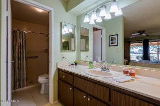 Photo #4: 6387793 Listing 